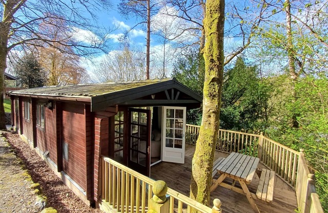 The Retreat - a holiday lodge that sleeps 4 guests in 2 bedrooms