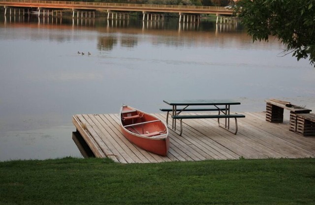 The Cabin River - Hagerman, Idaho - Picture Postcard Beautiful!