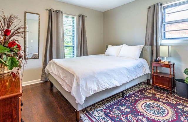 The River City Comfort House: Great for Work & Fun