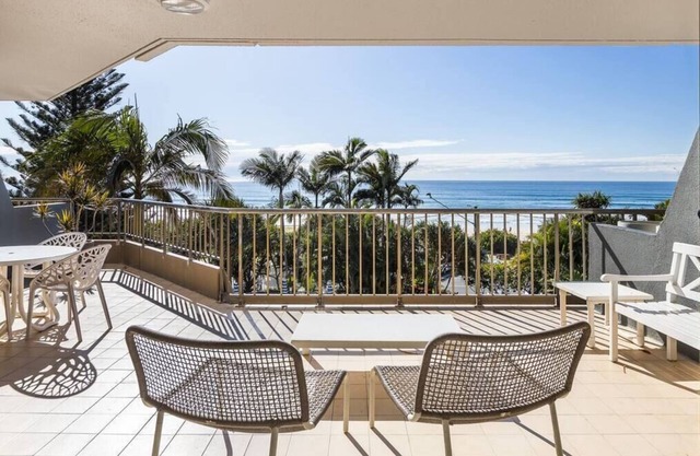 THE ROCKS RESORT, UNIT 3C