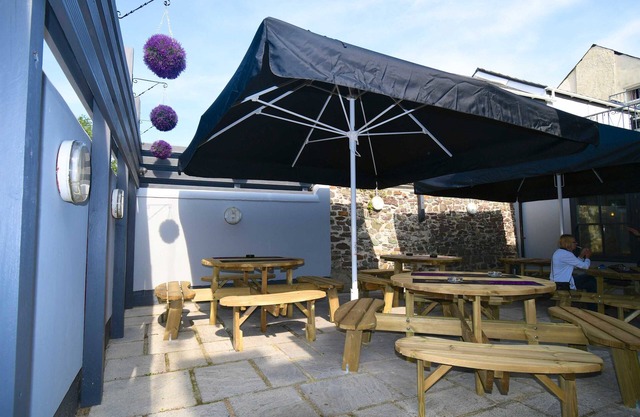 The Rose and Crown Hotel