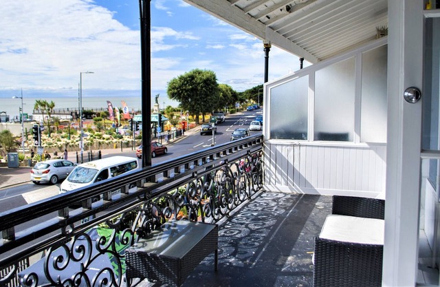 The Royal Hotel