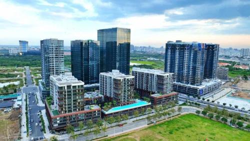 The Royal Metropole Saigon Suite