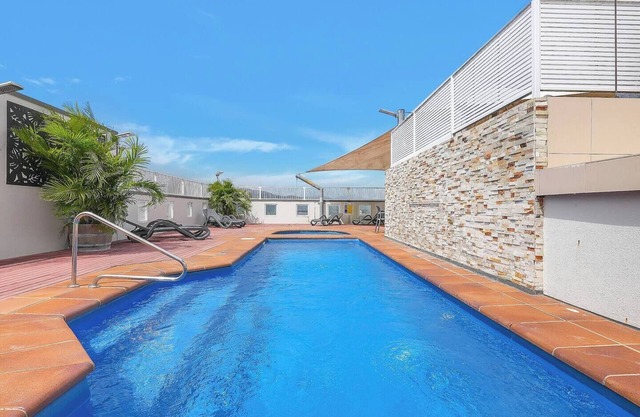 The Sand Dollar Central Cairns Chic Studio