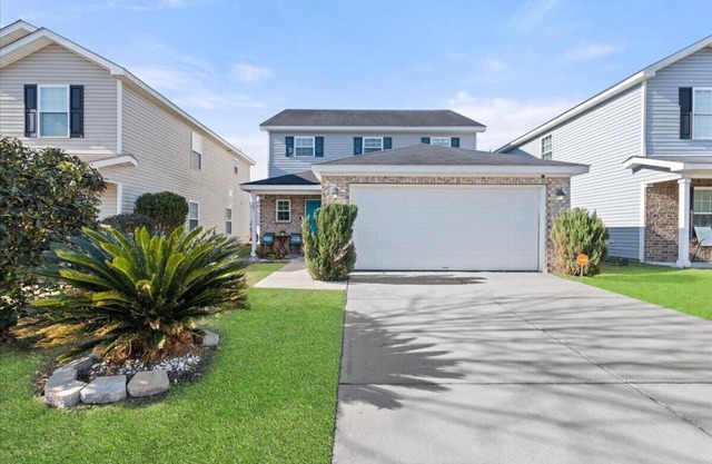 The Savannah Retreat-4BR/2.5 BA Home In Charming Savannah