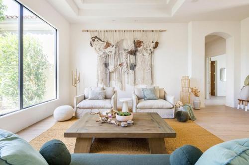 The Scottsdale Haven w Heated Pool, 7 bed & 7 bath