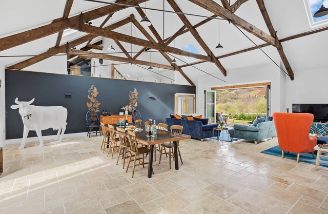 The Shippon - a barn that sleeps 8 guests in 4 bedrooms