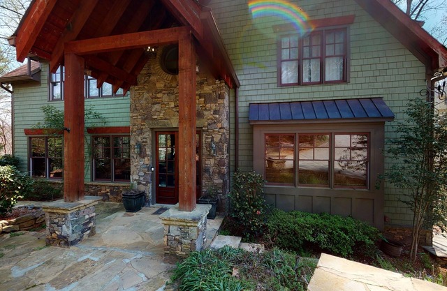 Lake Lanier Home sur Big Creek Cove | Shoreland