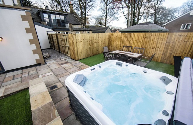 The Soloman Suite at Foxlow Grange