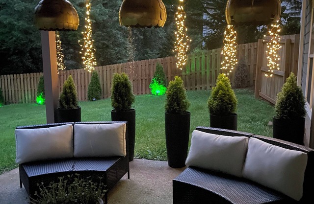 GOLD CREST TERRACE, King Beds, near Chateau Elan, Road Atlanta