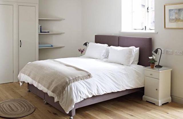 The Stable accessible-Studio-Prestige-Salle d'eau-Vue sur la cour