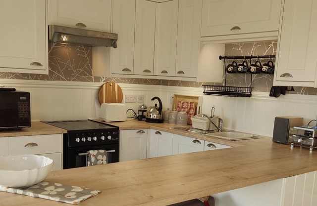 The Stockman's Cabin - A quiet rural retreat - Bring your own horses on holiday!