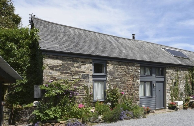 The Stone Barn Cottage, HOLNE