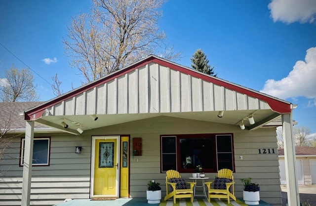 The Sturgis Reserve - Cozy town home at the gateway to the Black Hills!