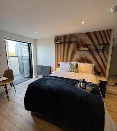 The Suites, Ormskirk - Rooms by Vici