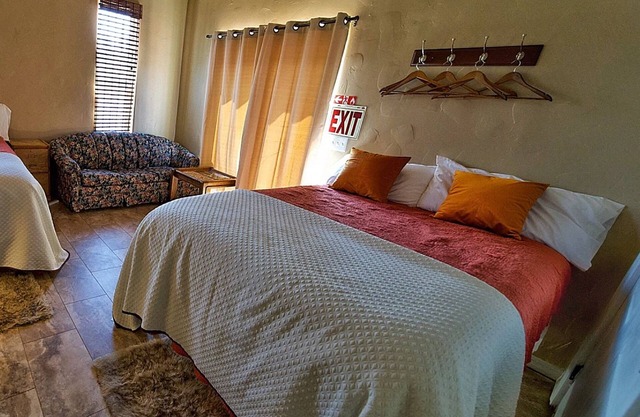 The Sundance Private Bedroom: Plush Queen Beds & Bath - Sleeps 4-Adults