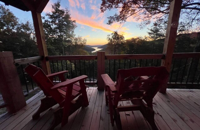 The Sunrise Cabin