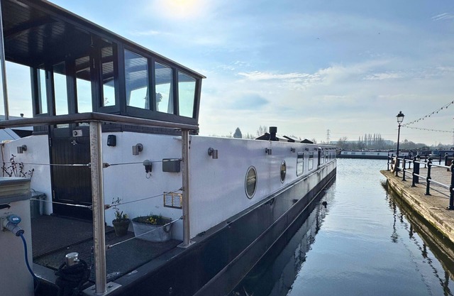 Bateau-Salle de bain privée séparée
