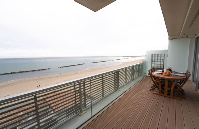 The terrace on the sea-front-parking area-90sqm