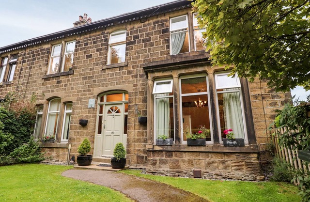 THE THYME HOUSE, family friendly, luxury holiday cottage in Haworth