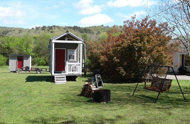 L'expérience Tiny House 6m au nord de Mnt. Voir Ark. Sur N. Riverview Rd Cr 186