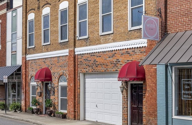 The Townhouse McMinnville