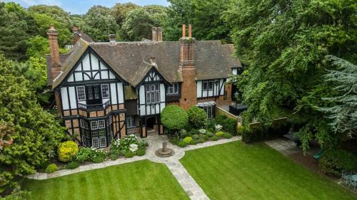 The Tudor Mansion