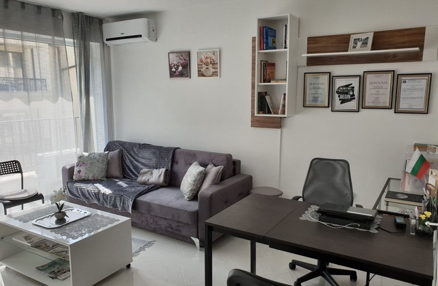 "The Two Twins" New Double Room Guest Apartment - 3, Varna, Bulgaria