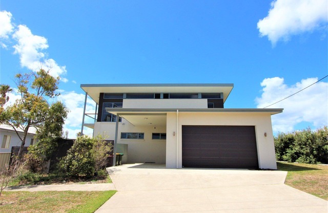 12 Leopold Street, Crowdy Head