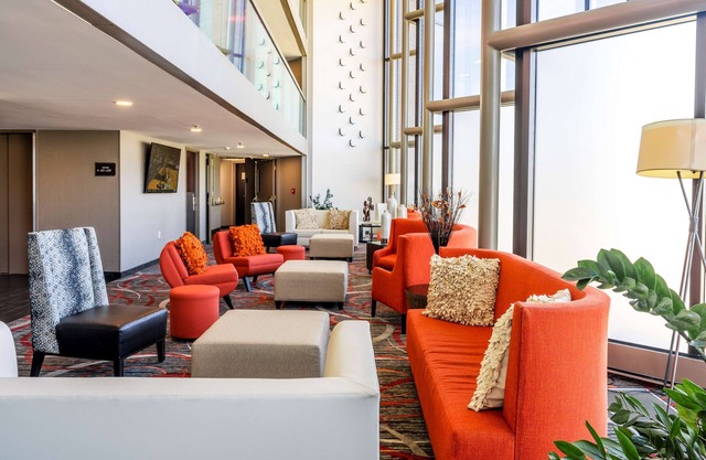 The Verve Hotel Boston Natick, Tapestry Collection by Hilton