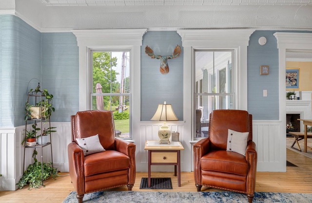 The Victorian - Reunite, Explore, Indulge!
