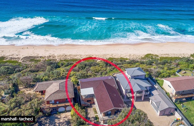 LA VUE -49 Bunga St- Impressionnante maison en bord de mer + vue panoramique + propre accès à la plage