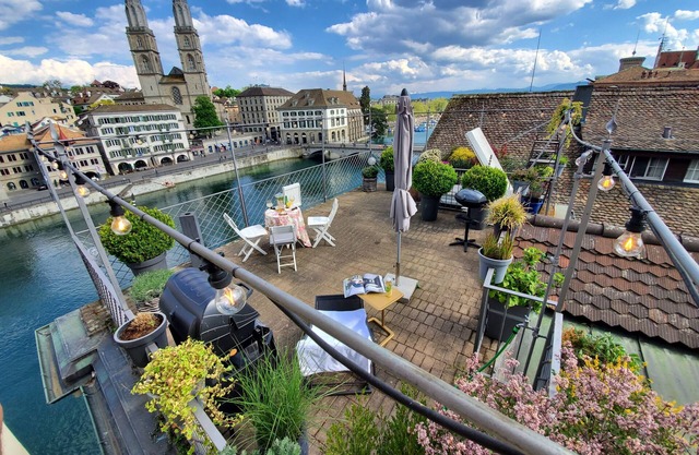 THE VIEW miracle penthouse riverside