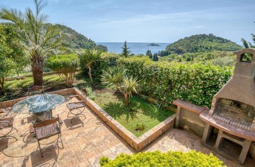 The view villa