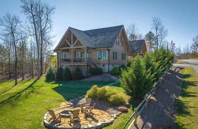 The Views of Towering Black Mountain Range Will Blow You Away!!