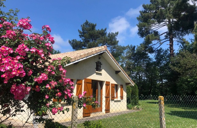 La villa au milieu des pins 6 /8 personnes climatisée