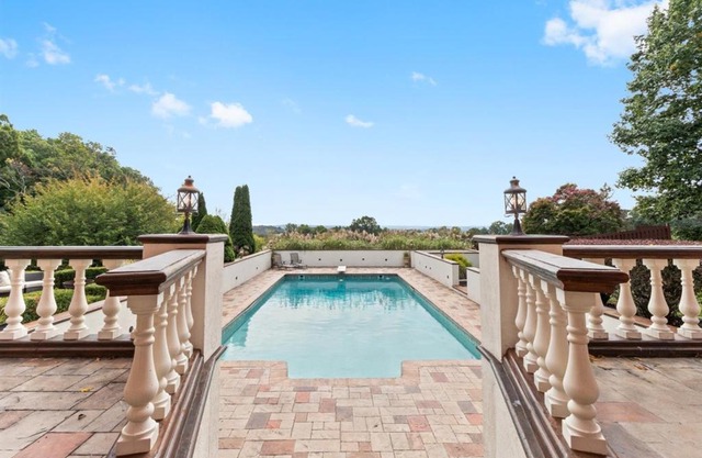 The Villa @ The View Lane Estate Buena Vista
