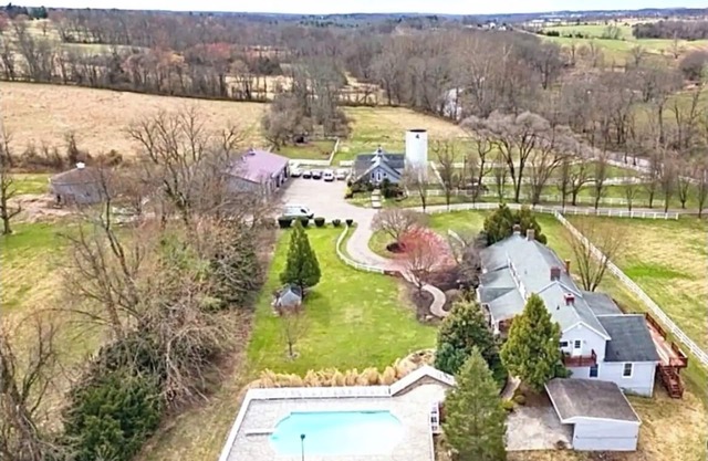 THE VILLA Farm For Stay or For the Day Sleeps20+