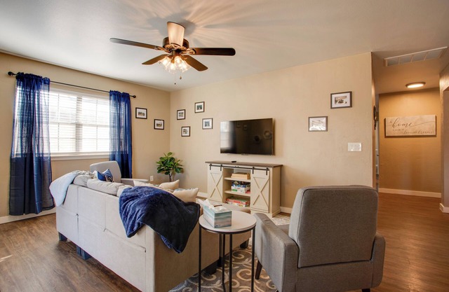 The Village Home w/ Pool, 12 Mi to OKC!