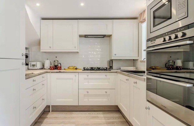 The Vinery - Cosy Cottage, Village, Pubs, Dog Walks Playground, 3 miles to Coast