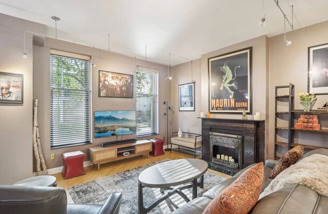 The Vintage Loft |1BD/2B