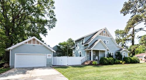 The Virginia Beach ViBe House