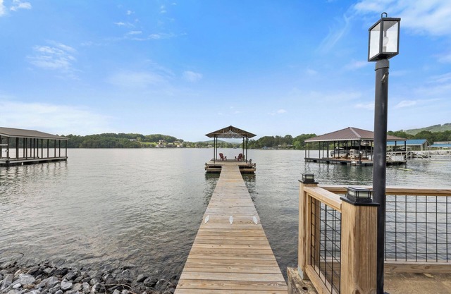 The Weathered Porch - by Chatuge Home Concierge Lakeside Retreat w/Private Dock, Deck & Mountain Views