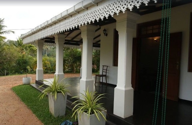 The Well House à Hikkaduwa, pour 6 personnes, 3 chambres, 3 salles de bain