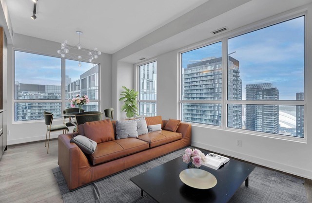 The Welly Suites & Towers Downtown