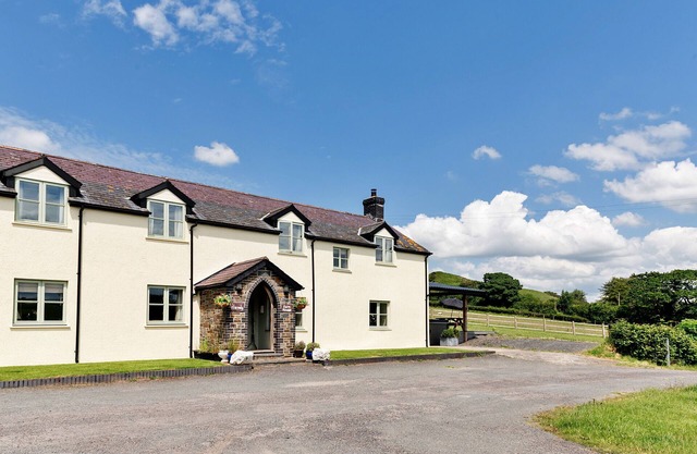 The Farmhouse at Tynrhyd Retreat