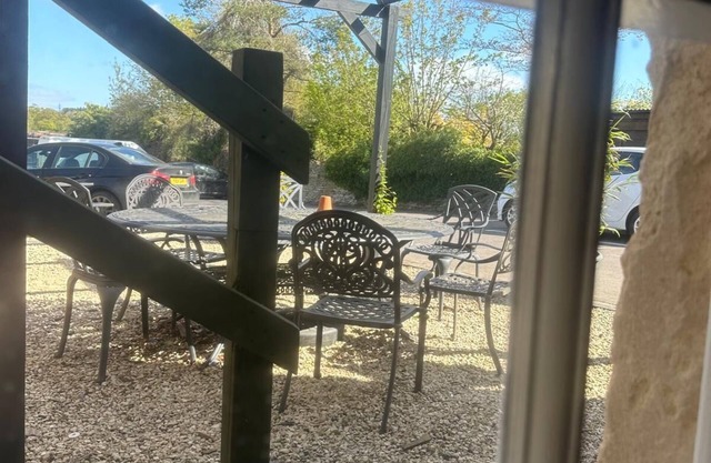The White Hart