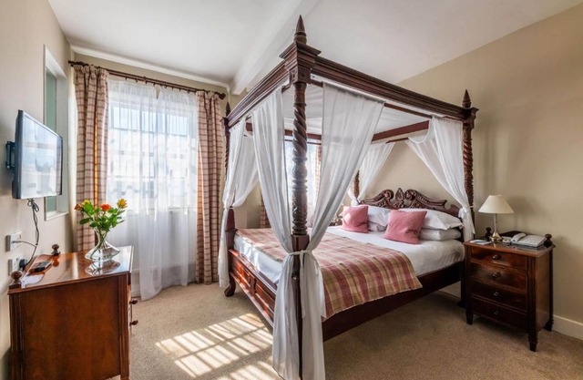 The White Hart Hotel