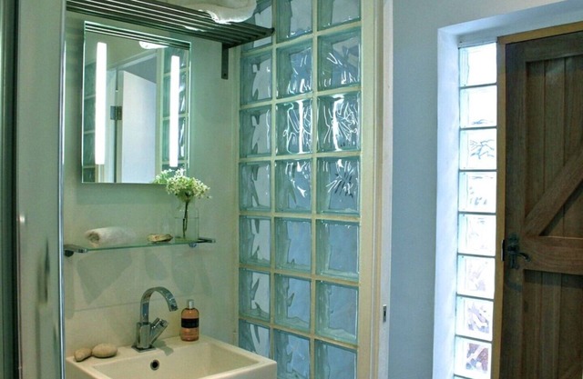 La chambre blanche, privée, suite de luxe