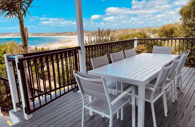 5 min from the beach